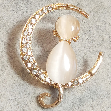 Luna Cat Brooch