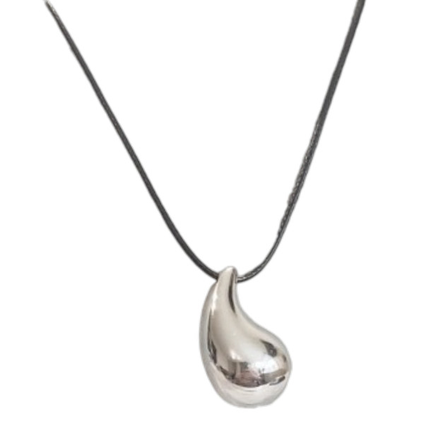 Luna Teardrop Necklace