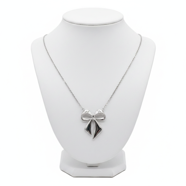 Bow Necklace