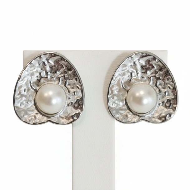 Pearl Heart Stud Earrings
