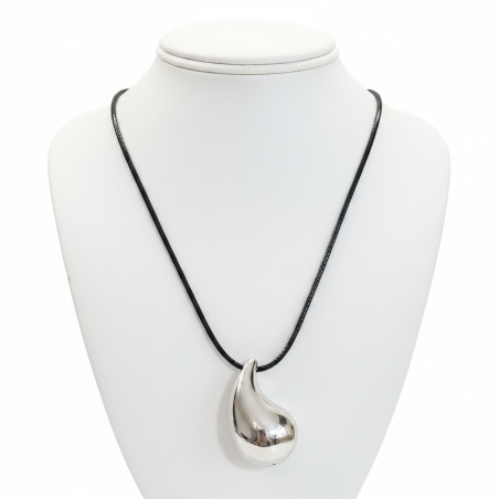 Luna Teardrop Necklace