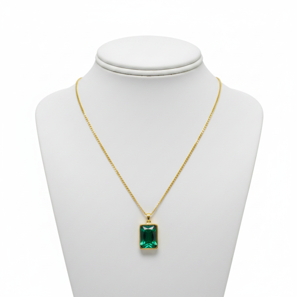 Cleo Emerald Necklace