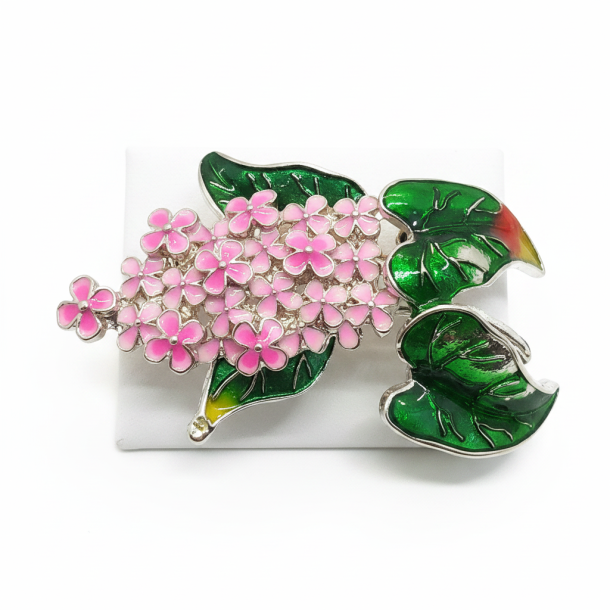 Liliana Brooch