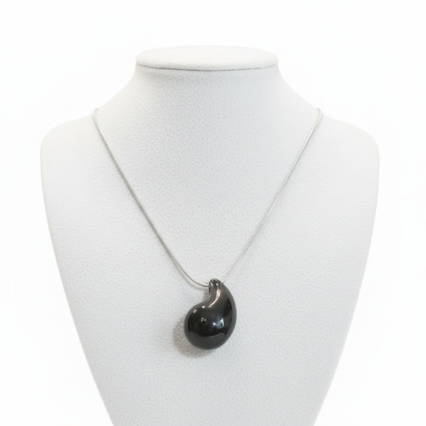 Drop of Elegance Necklace