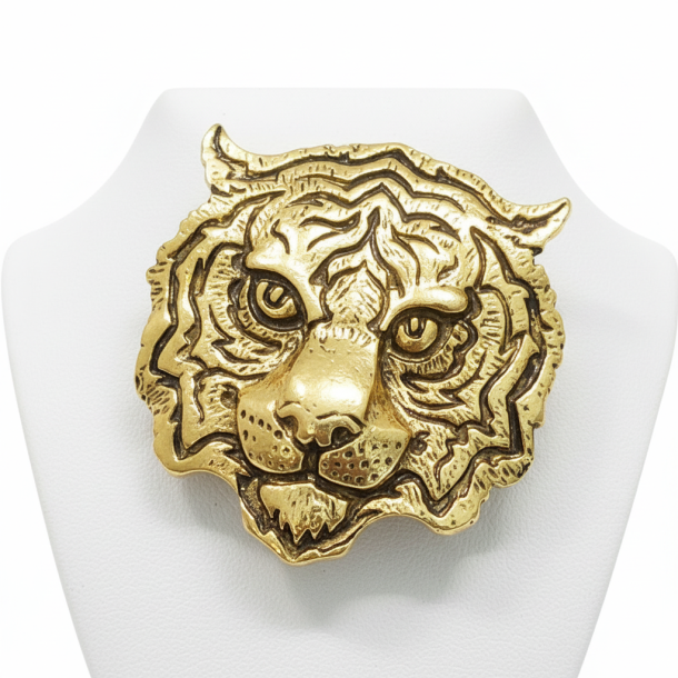 Tigeress Brooch
