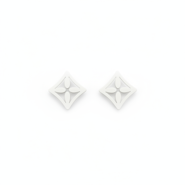Stella Stud Earrings