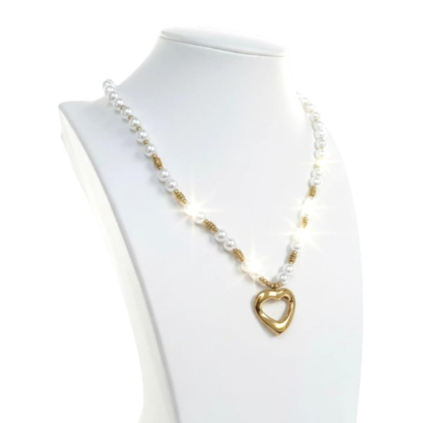 Pearl Heart Necklace