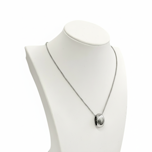 Luna Necklace