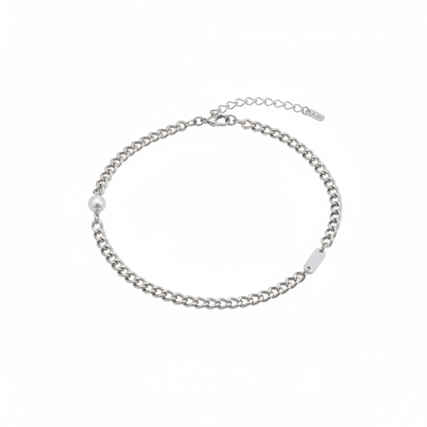 Luna Necklace