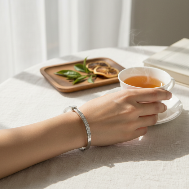 Bangle Bracelet Shimmer