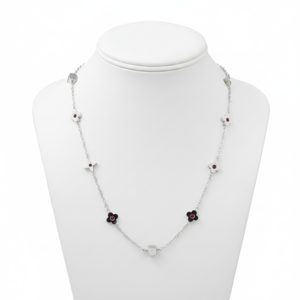 Clover Necklace